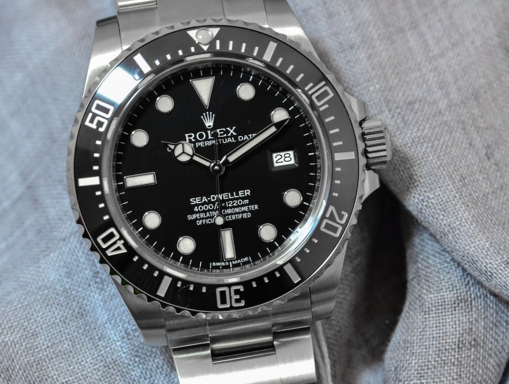 Rolex-Sea-dweller-fake-black-dials-1220m