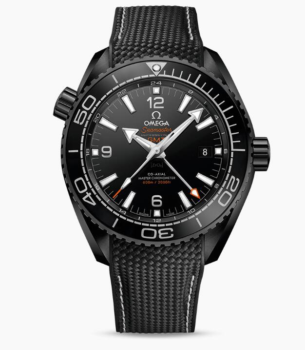The luminous coated hands and hour indexes make the black dial shimmer in fascinating luster.