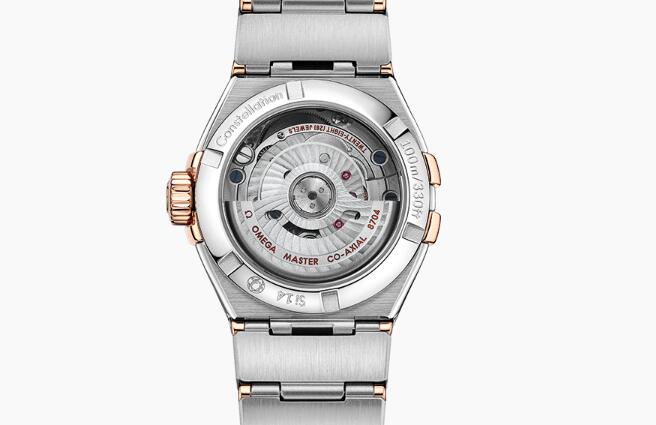 The Omega Co-Axial calibre 8704 could be viewed through the transparent caseback.