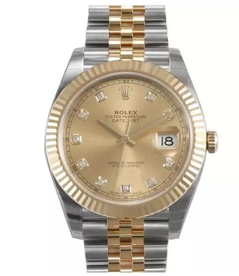 The integrated design of this Rolex is noble and luxury.